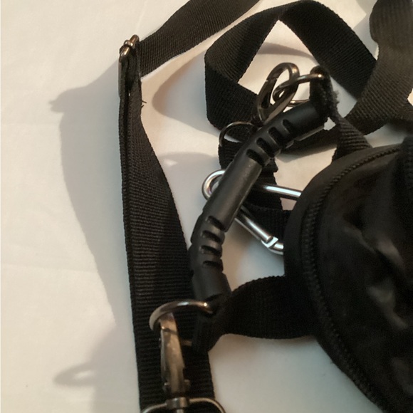 Be Well crossbody bag, 2 pouches, unisex - Picture 4 of 5